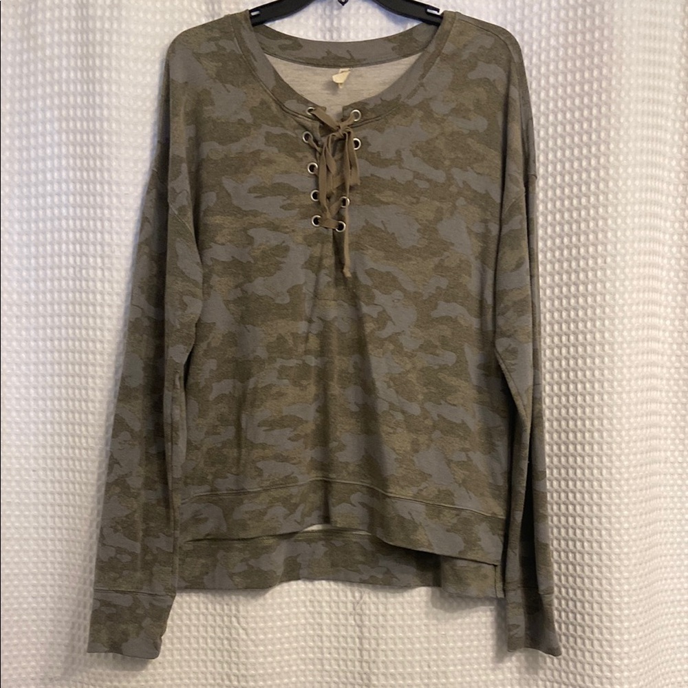 Mudd Green Tan Tie Front Long Sleeve